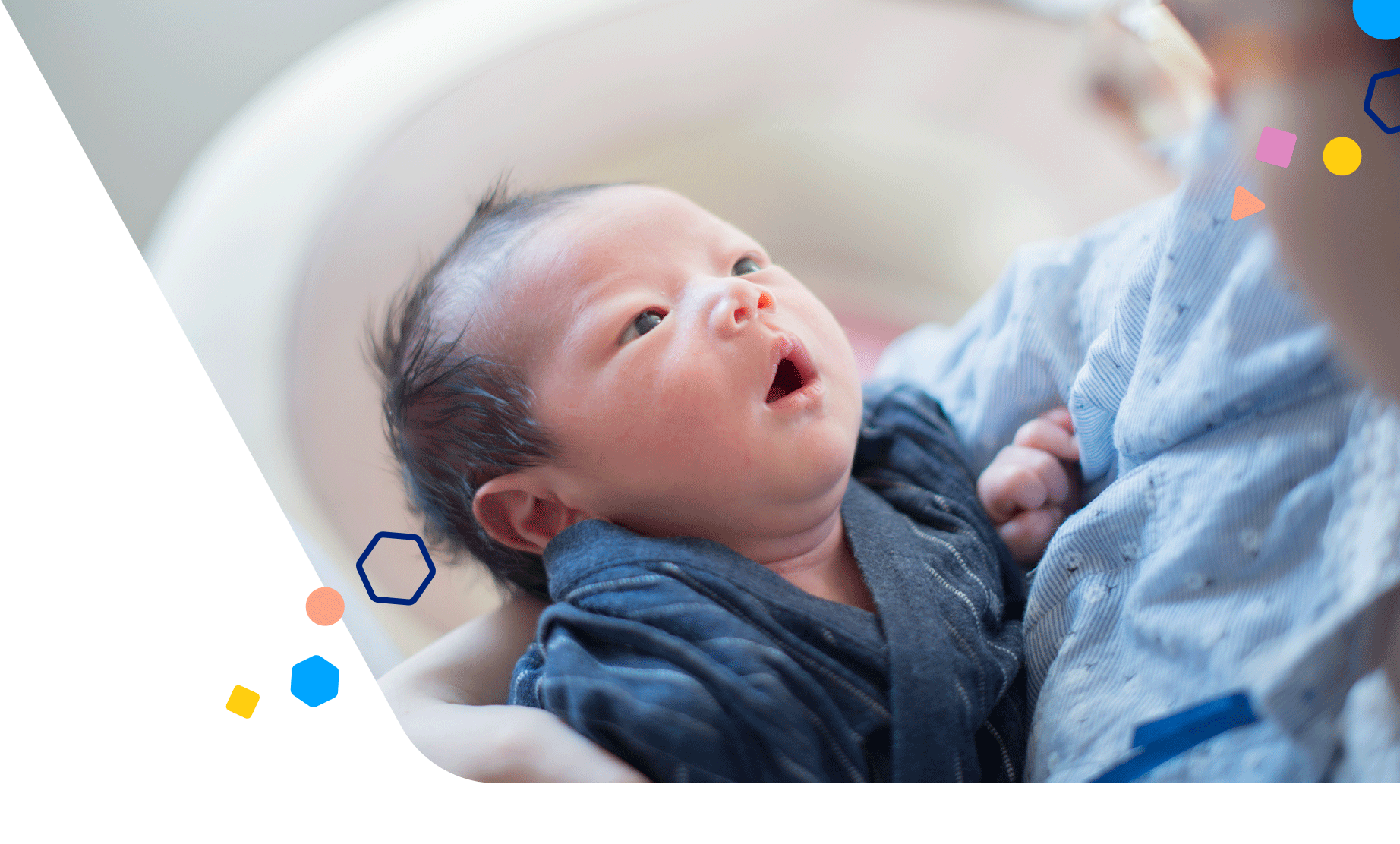 Bebé recién nacido - Desarrollo y cuidados del bebé mes a mes